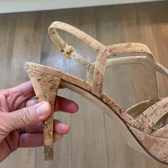 Stuart Weitzman Cork High Heels- Size 9 - Picture 16 of 16
